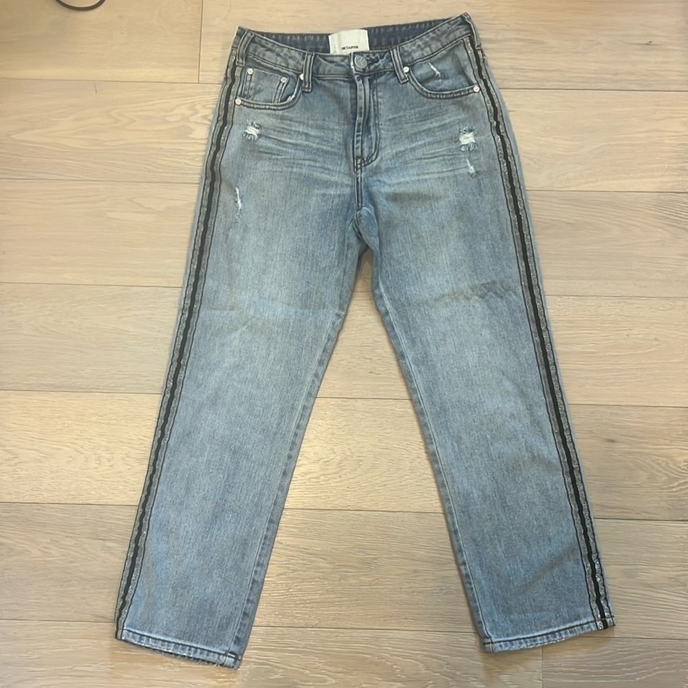 One Teaspoon Jeans with ribbon detail on out seam. EUC. Size 25
